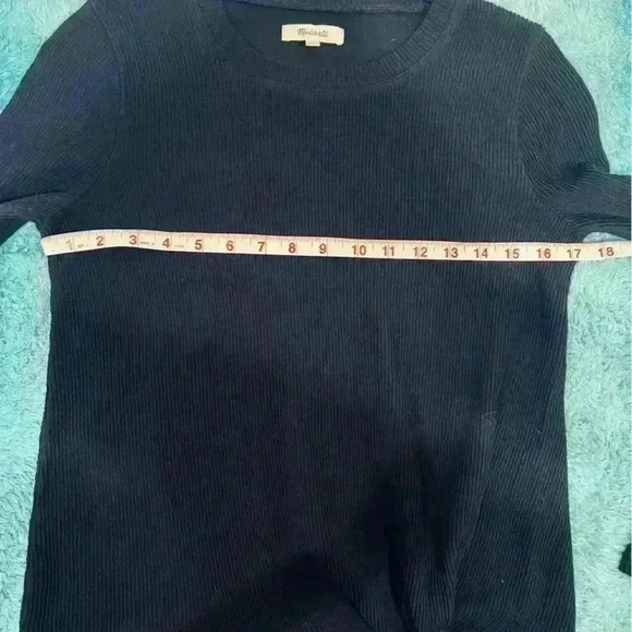 🔥Madewell wrap top🔥 - Picture 3 of 5